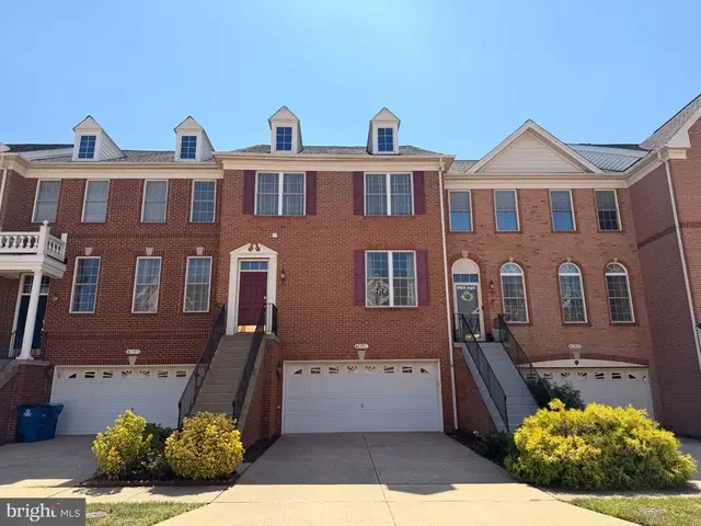 42771 Locklear Ter, Chantilly