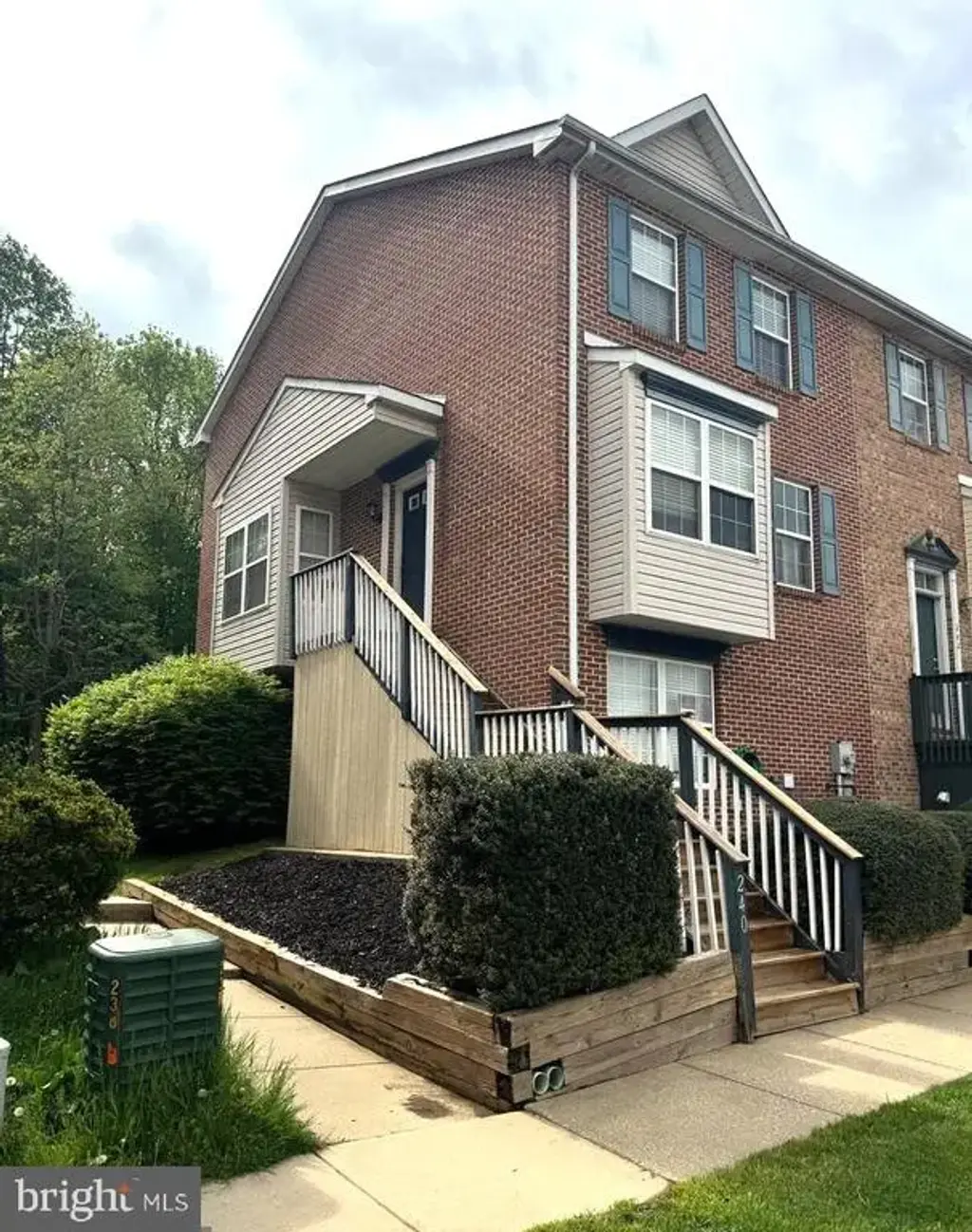 240 Mike Dr, ELKTON
