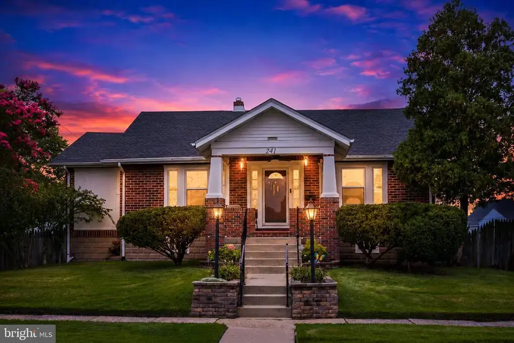 241 Center Ave, MOUNT EPHRAIM