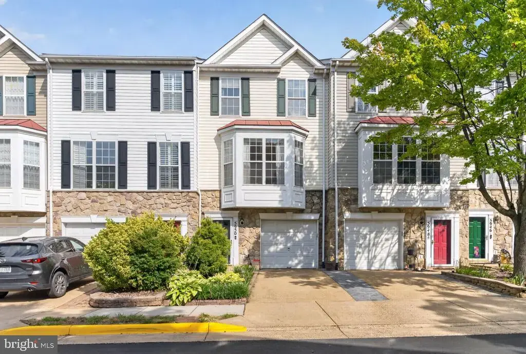 5950 Ians Way, ALEXANDRIA