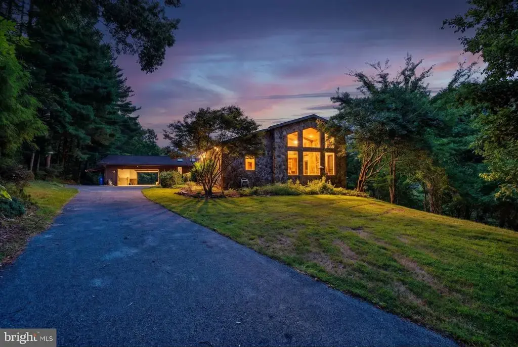4513 Timbery Dr, JEFFERSON