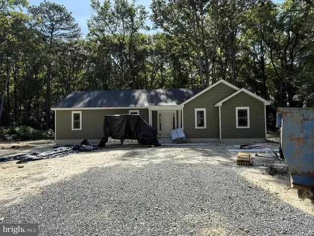 18596 Pine Cone Dr, Bridgeville