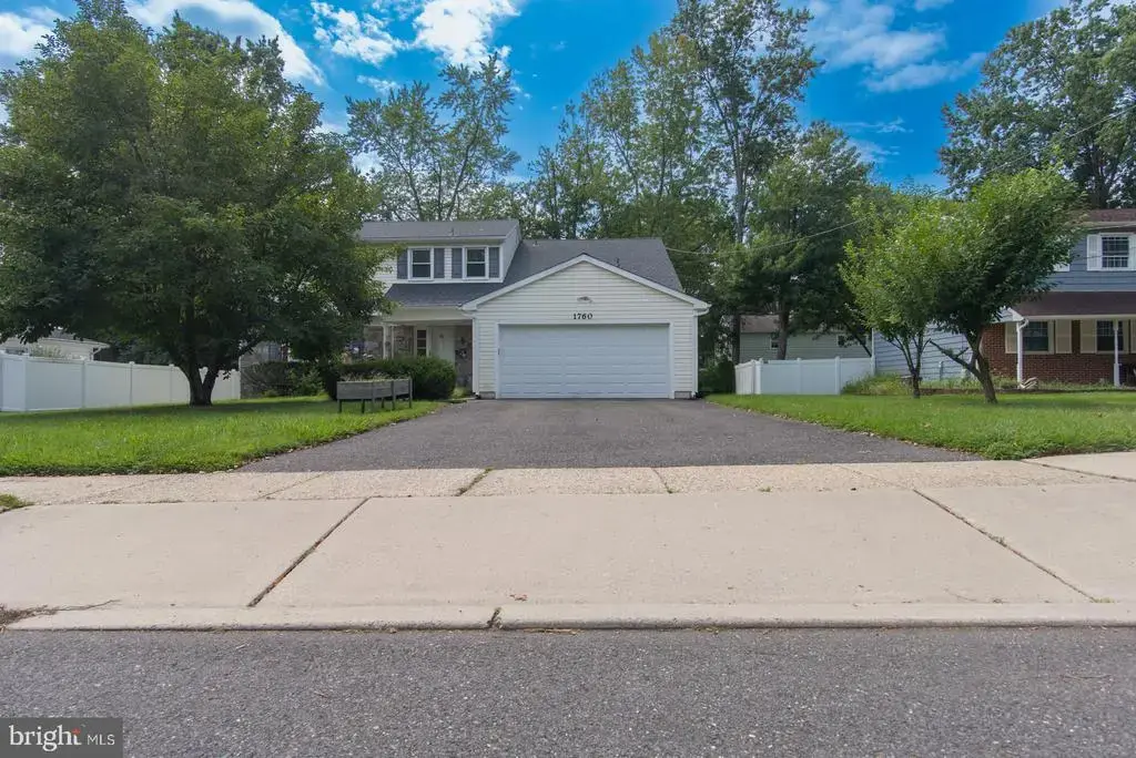 1760 Morris Dr, CHERRY HILL