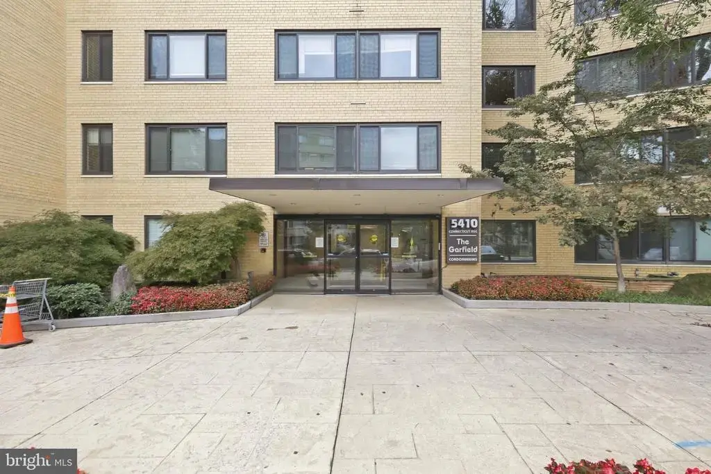 5410 Connecticut Ave Nw #208, WASHINGTON