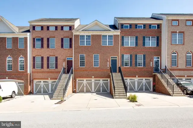 7741 Crystal Brook Way, Hanover