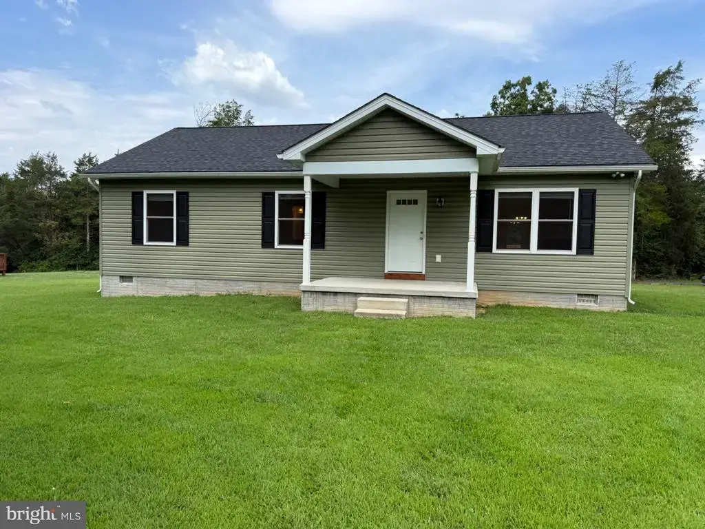 29 Farm View Rd, FRONT ROYAL