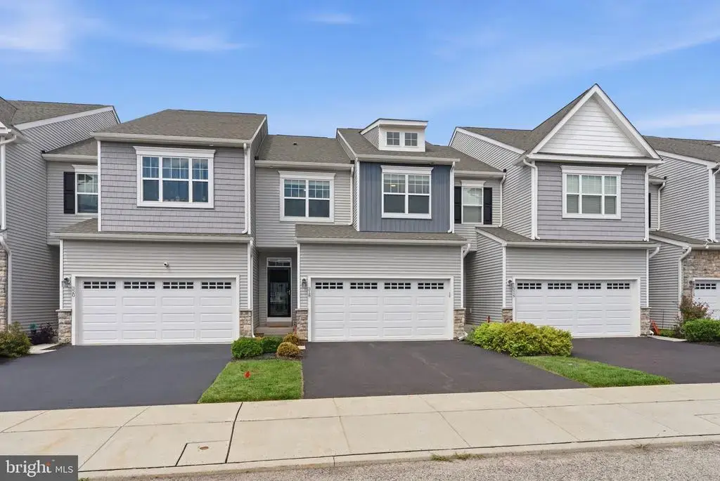 318 Ridgewood Dr #, ROYERSFORD