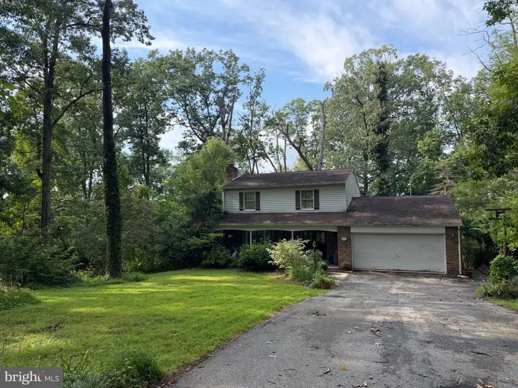 6267 E Hill Top Dr E, SPRING GROVE