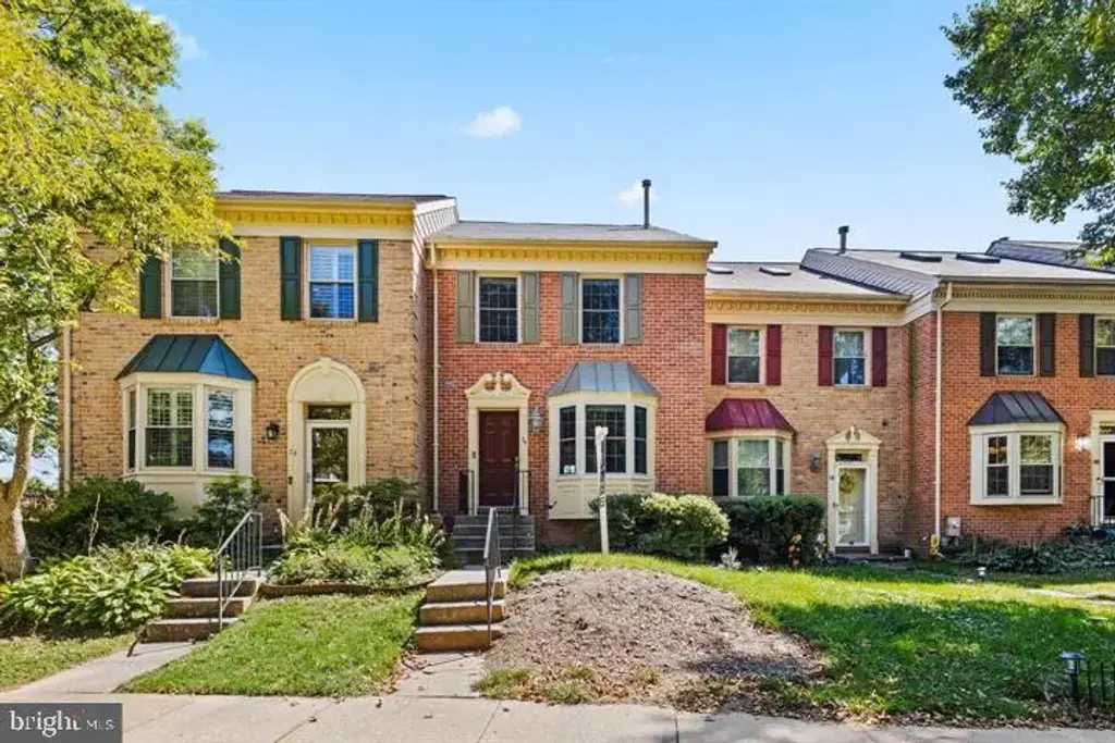 76 English Run Cir, SPARKS GLENCOE