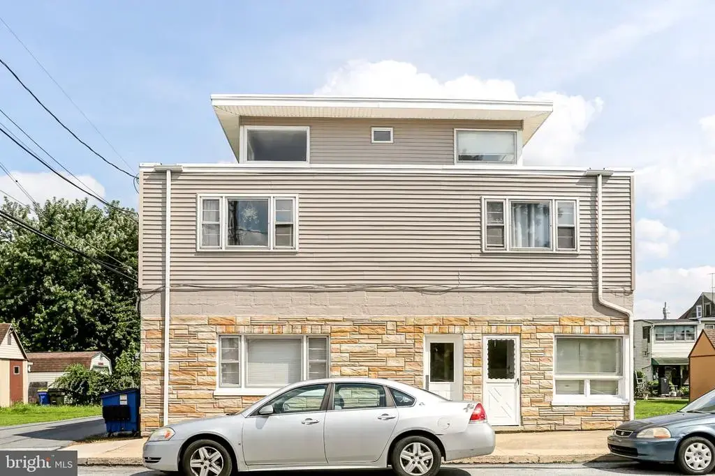 150 5th St #2c, NEW CUMBERLAND
