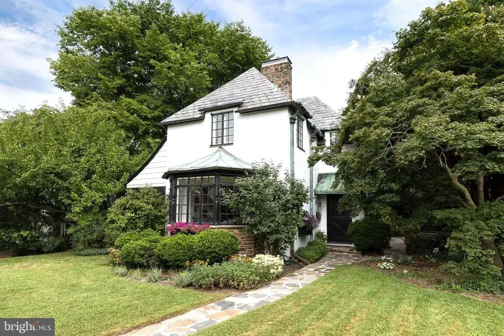 304 Taplow Rd, BALTIMORE