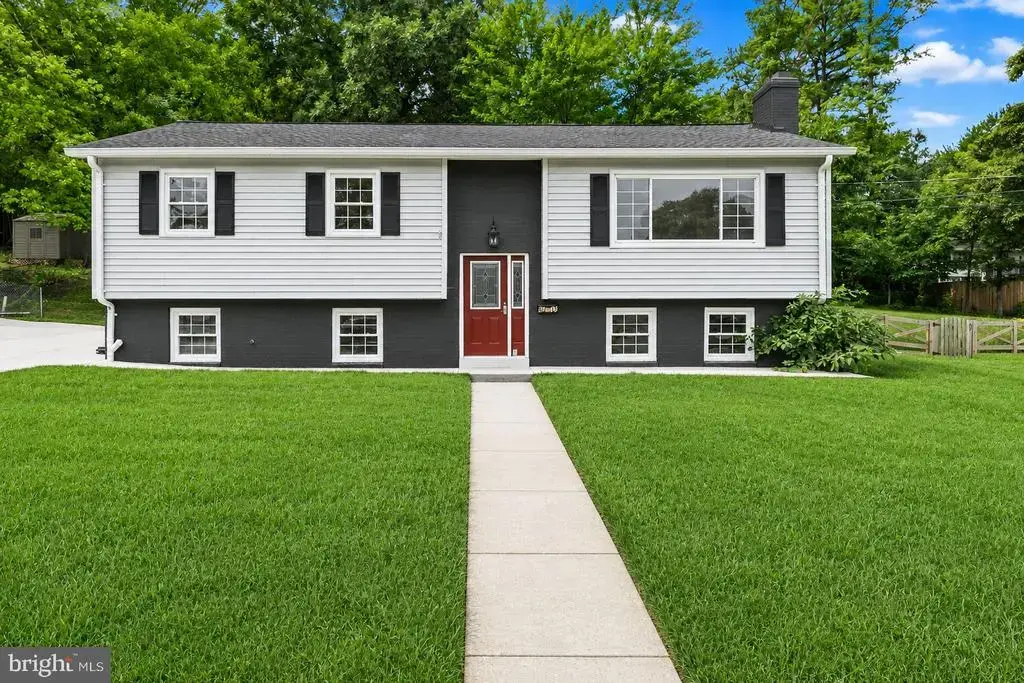 6212 Thornwood Dr, ALEXANDRIA