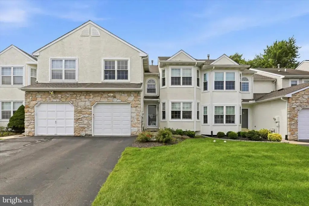 1805 Hood Ln, AMBLER