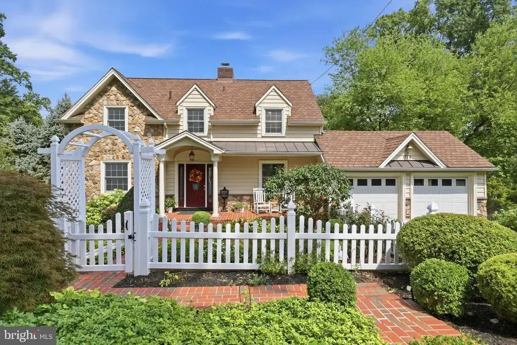 213 Penn Valley Ter, YARDLEY