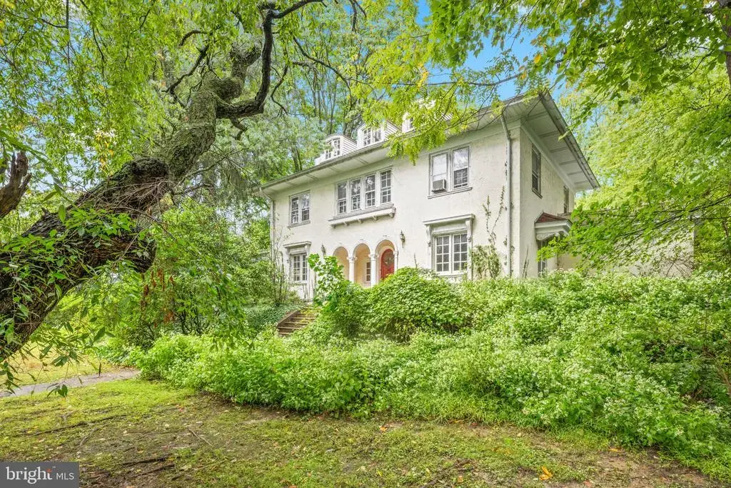 379 Montgomery Ave, WYNNEWOOD