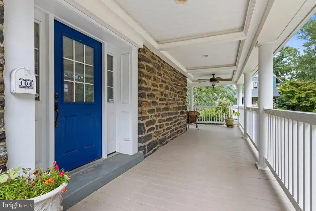 106 Woodside Ave, NARBERTH