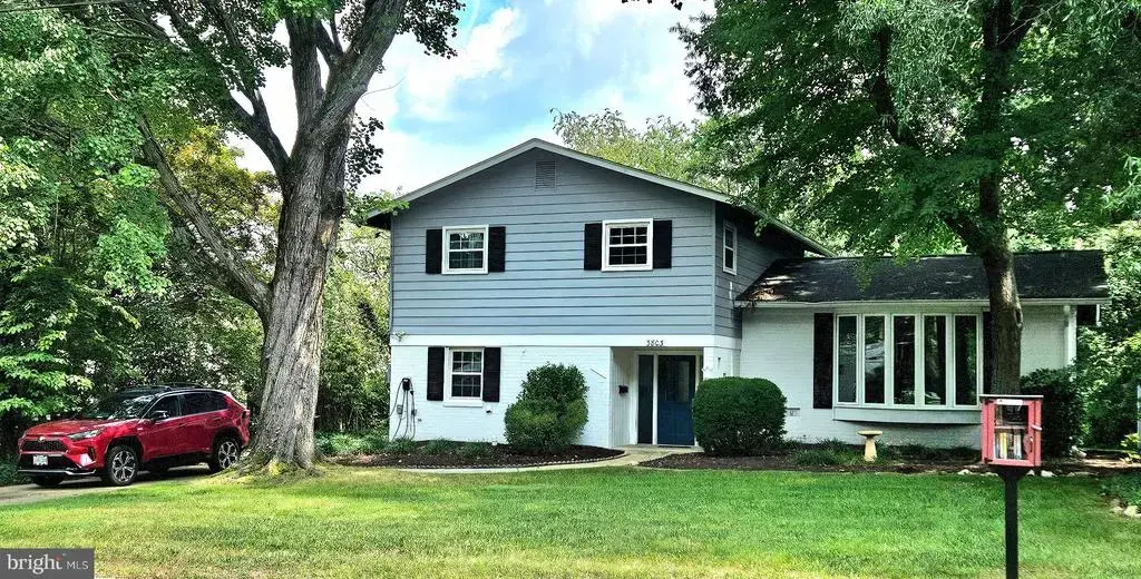 3803 Tall Oak Ct, ANNANDALE