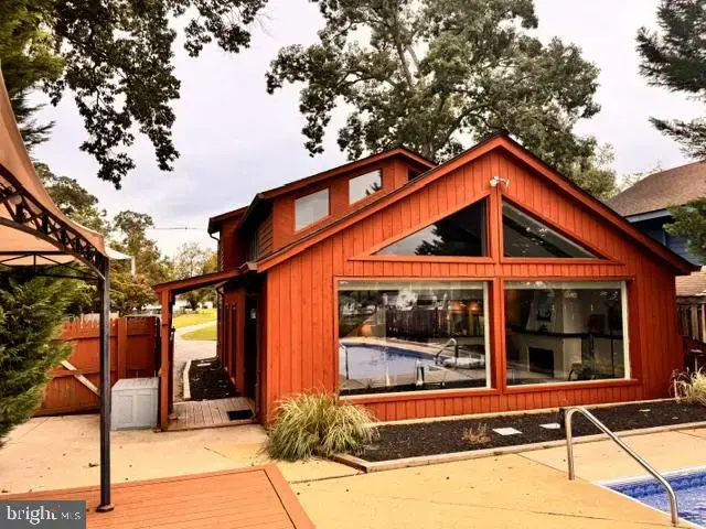 360 North Dr, Severna Park