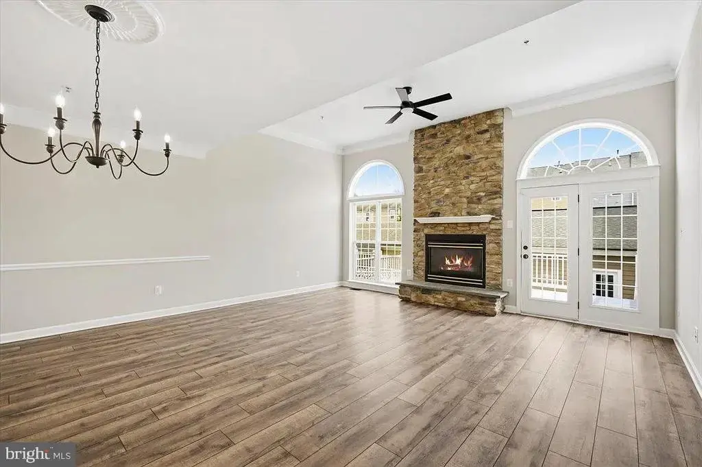 3706 Singleton Ter, FREDERICK