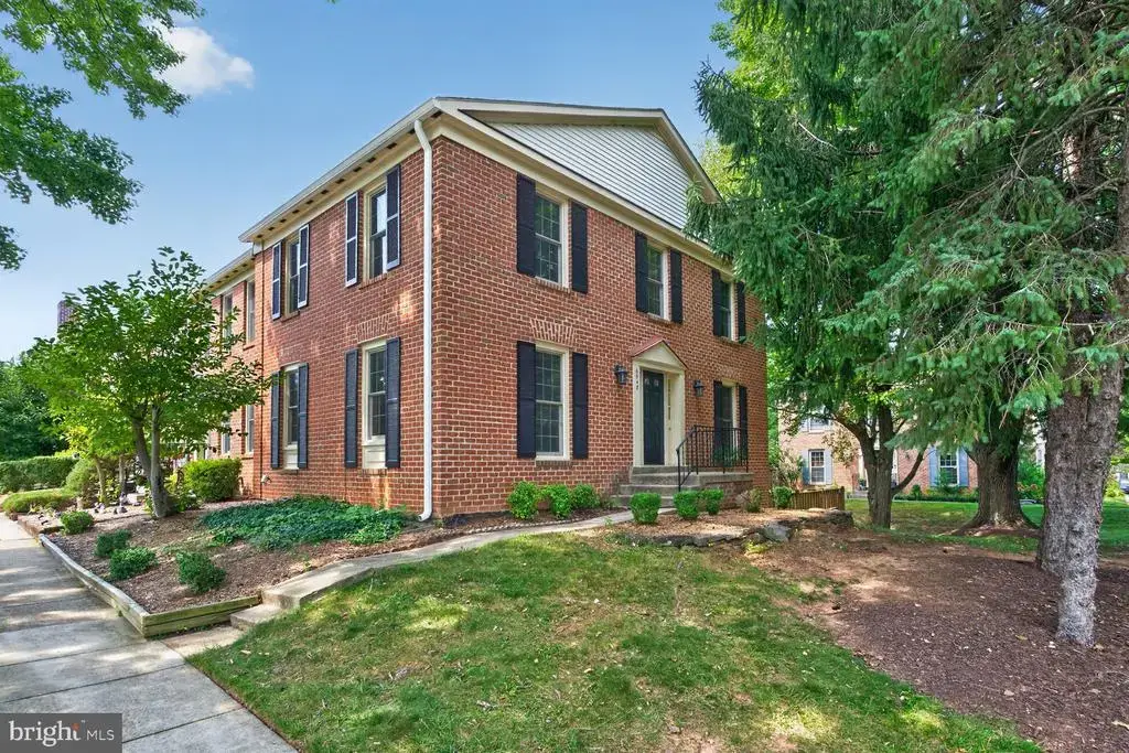 6548 Bermuda Green Ct, ALEXANDRIA