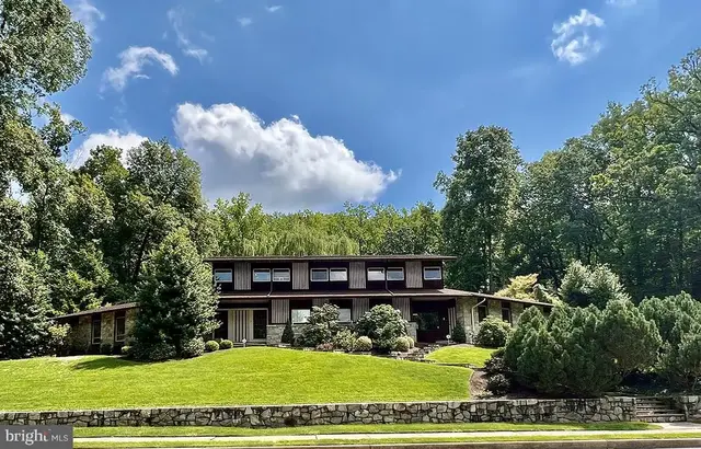 1701 Lorraine Rd, Reading