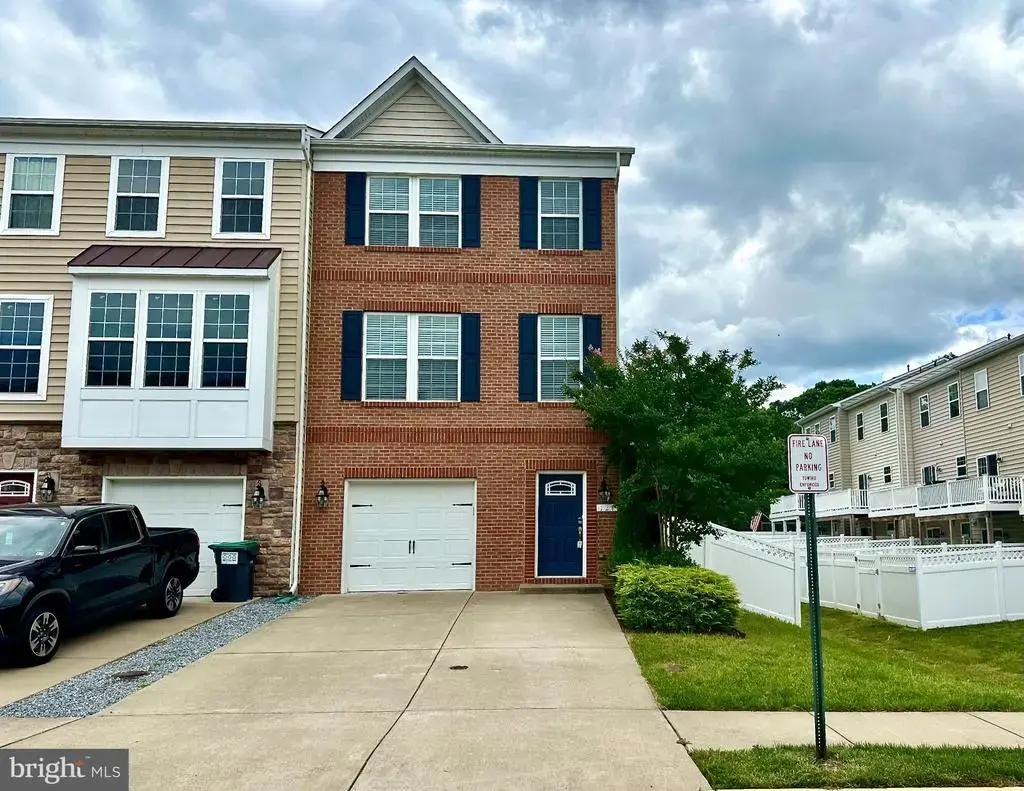 121 Hidden Brook Dr, FREDERICKSBURG