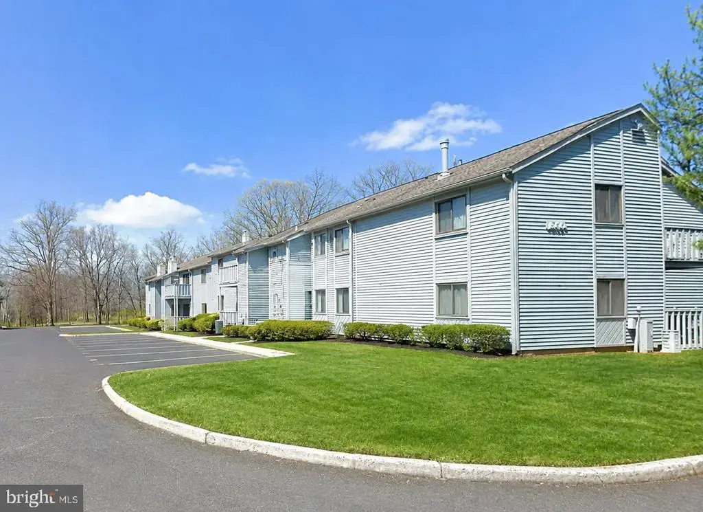 1904 Woodhollow Dr, MARLTON