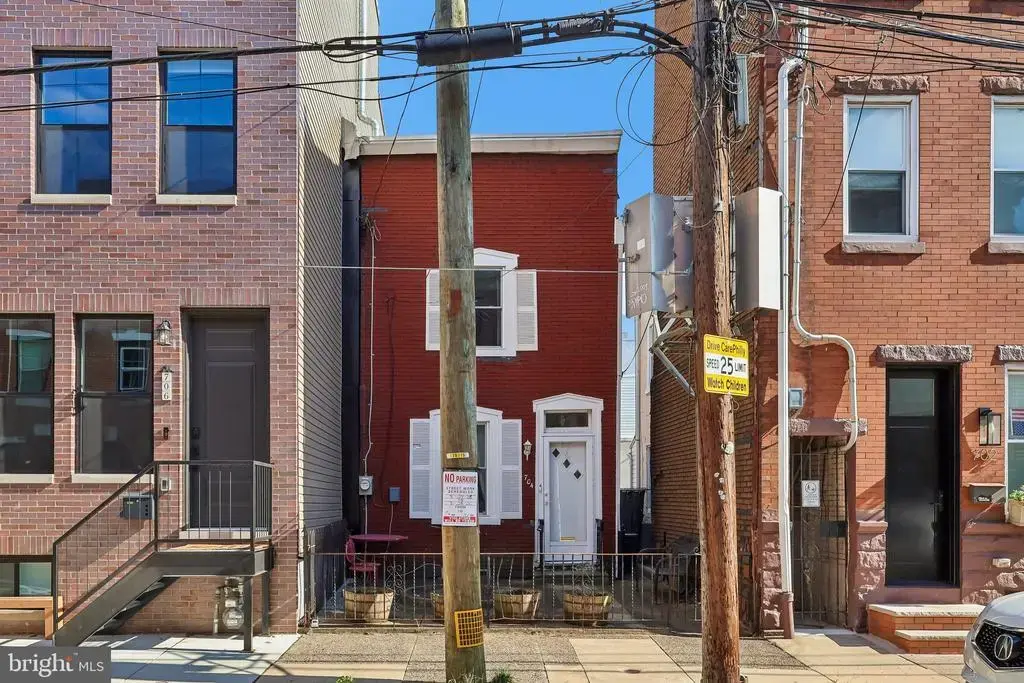 704 Belgrade St, PHILADELPHIA