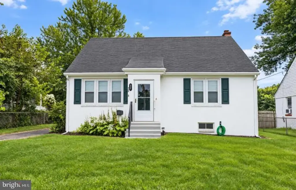 825 Elkton Rd, NEWARK