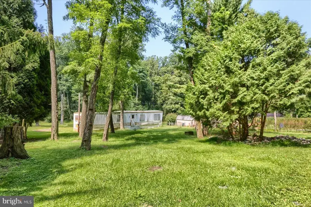 667 Churchey Ln, LEWISBERRY