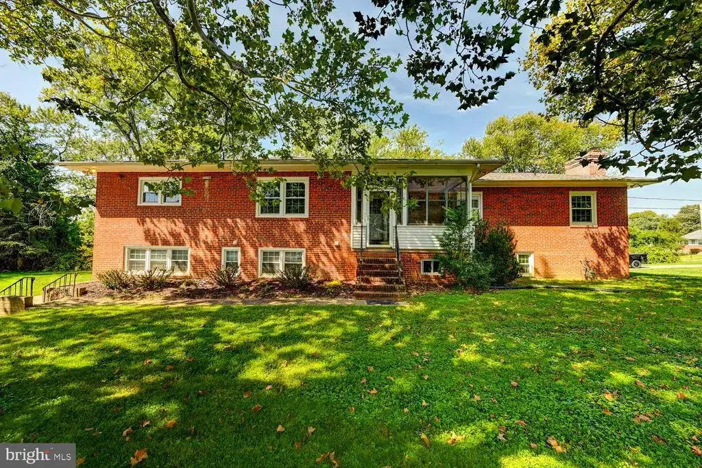 323 Academy Ave, REISTERSTOWN