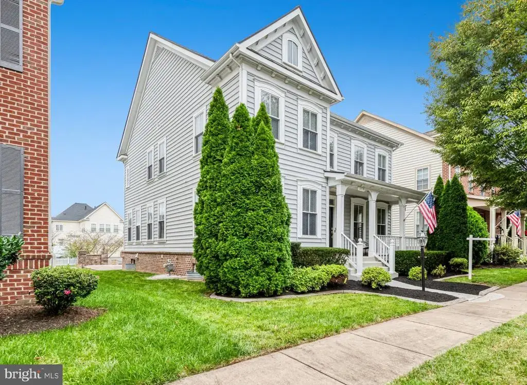 12035 Infantry Ln, BRISTOW