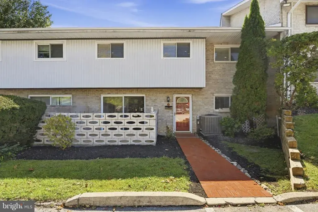 1518 Manley Rd #a-27, WEST CHESTER