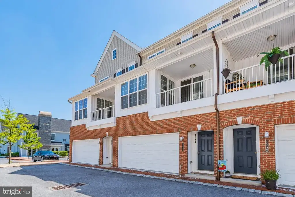 1332 Saxton Way, MECHANICSBURG