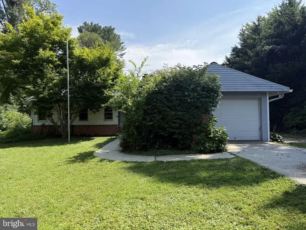 308 Copples Ln, WALLINGFORD