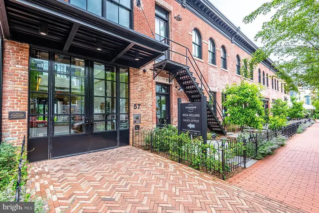 57 N Nw #320, WASHINGTON