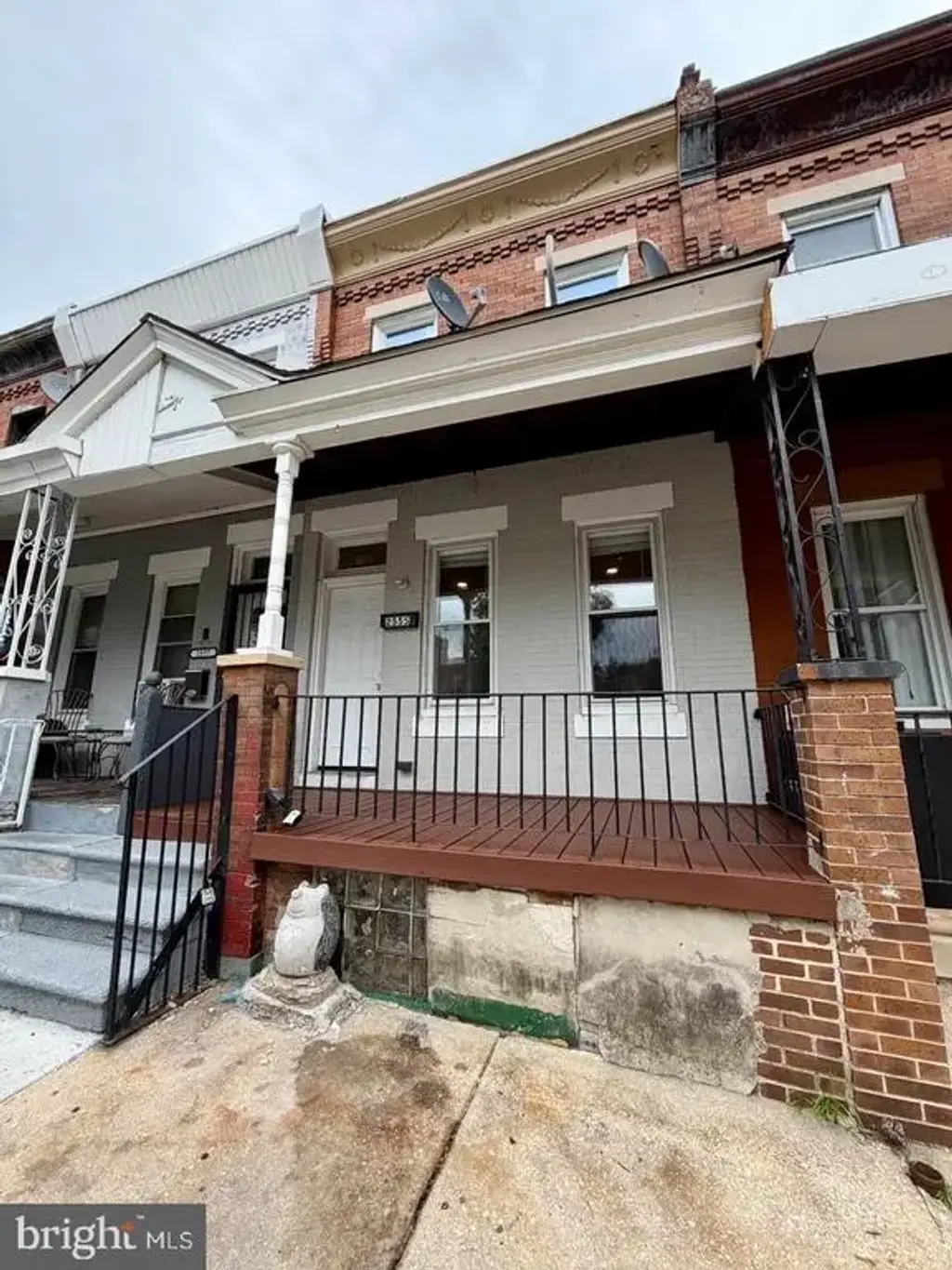 2555 N Hollywood St, PHILADELPHIA