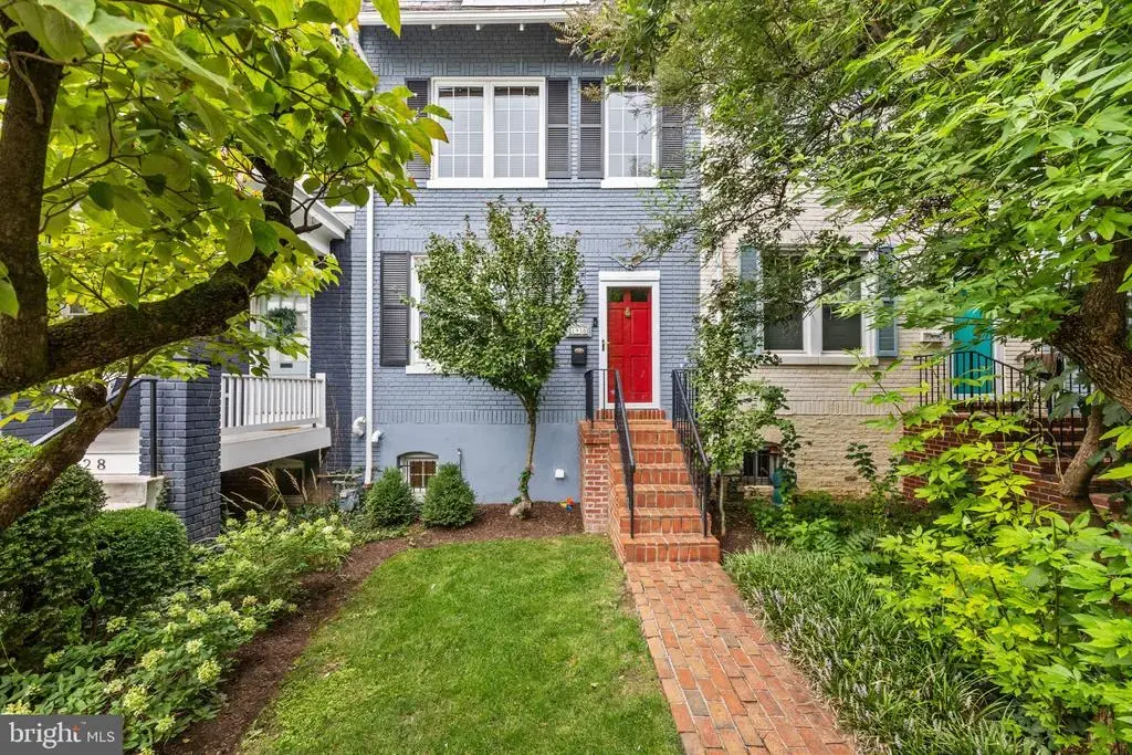 1930 37th St Nw, WASHINGTON