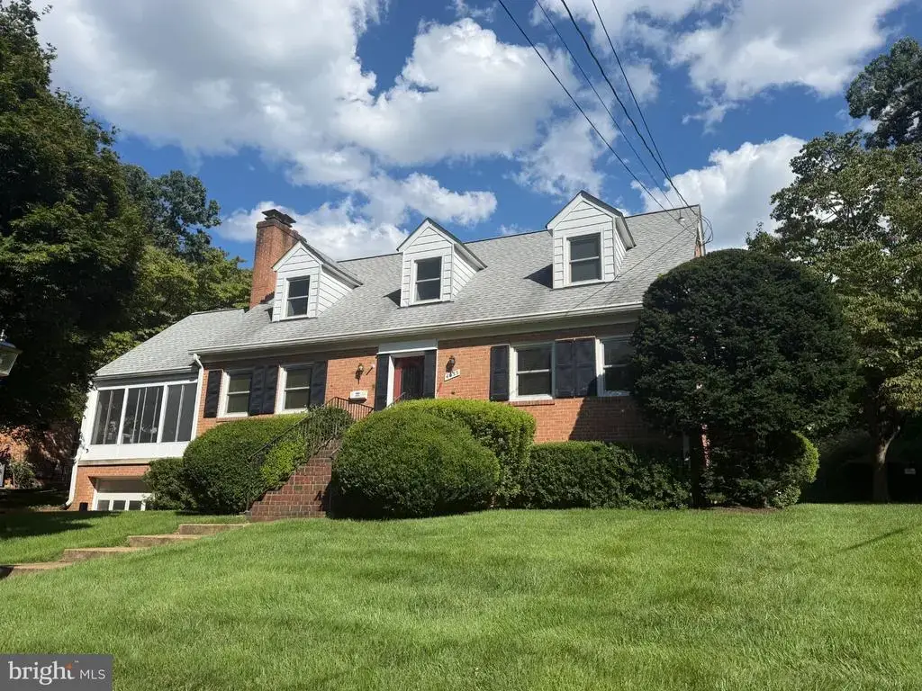 4035 N Stuart St, ARLINGTON