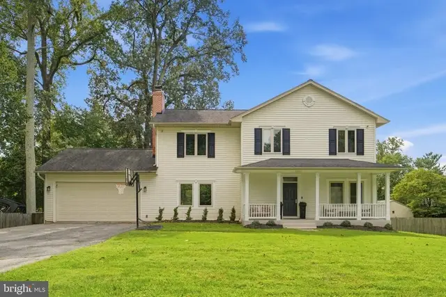 4312 Holly Ridge Rd, Rockville