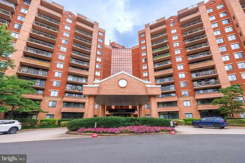 2230 George C Marshall Dr #1120, FALLS CHURCH