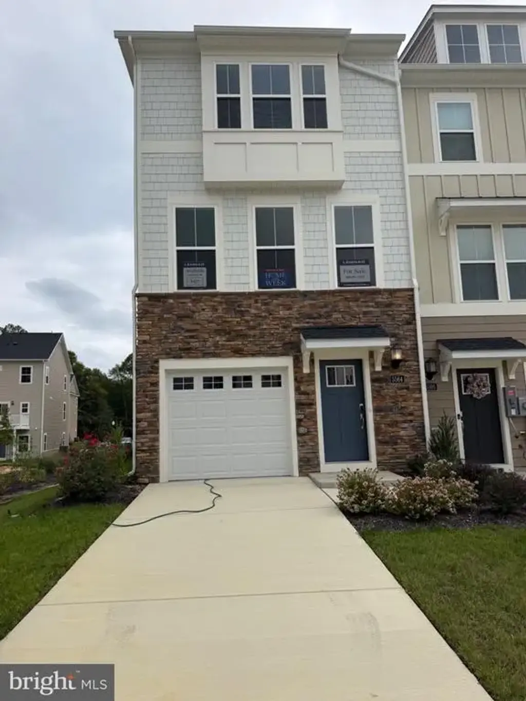 N/A, WHITE PLAINS