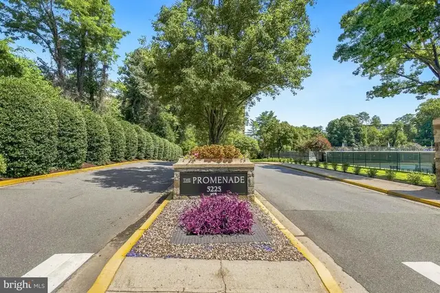 5225 Pooks Hill Rd #1526n, Bethesda