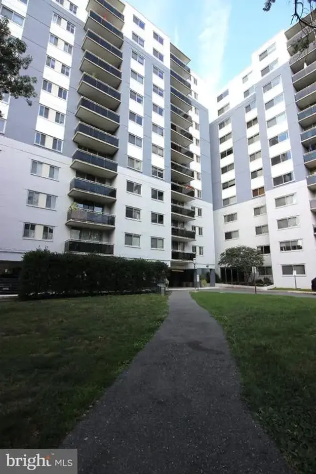 7333 New Hampshire Ave #ph03, Takoma Park