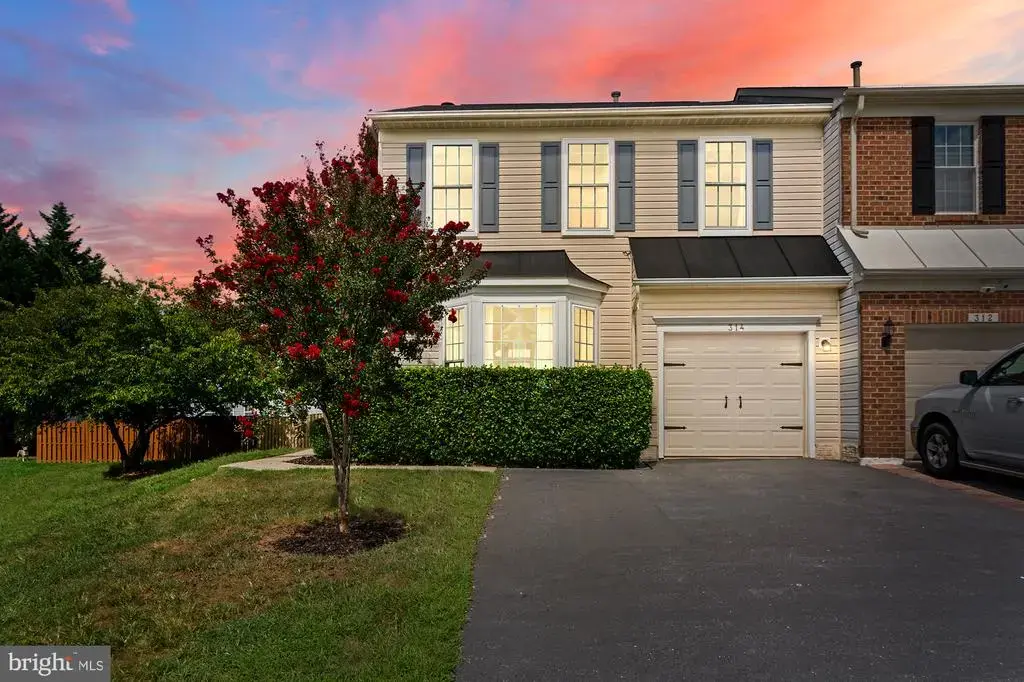 314 Regiment Ct, ODENTON