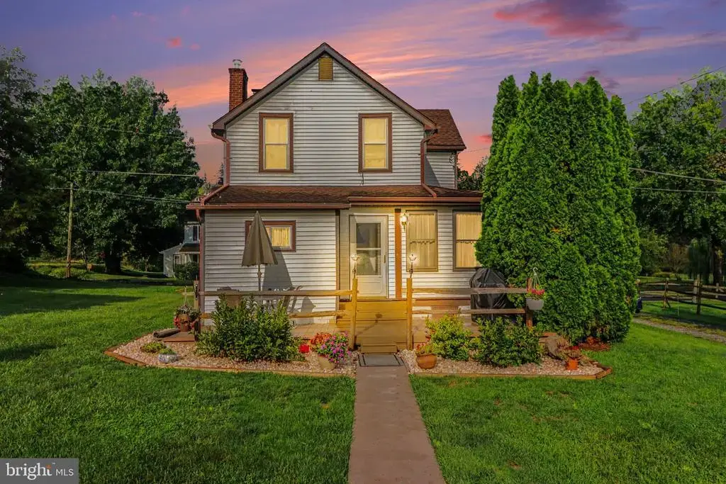 290 Old State Rd, GARDNERS