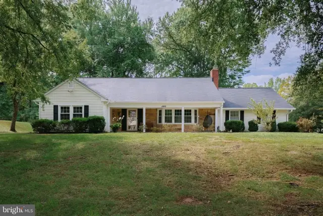 12801 Fernwood Turn, Laurel
