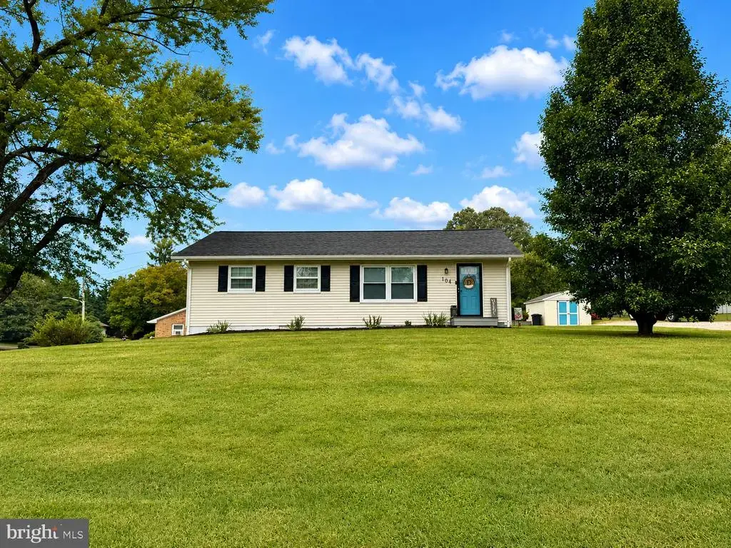 104 Lincoln Dr, CHESTERTOWN