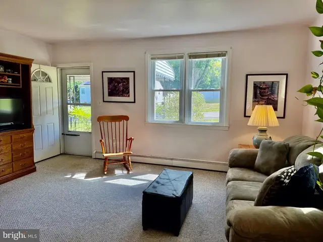 506 Lee Dr, Catonsville
