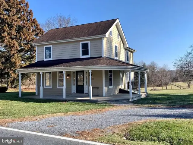 10631 Old Frederick Rd, Thurmont
